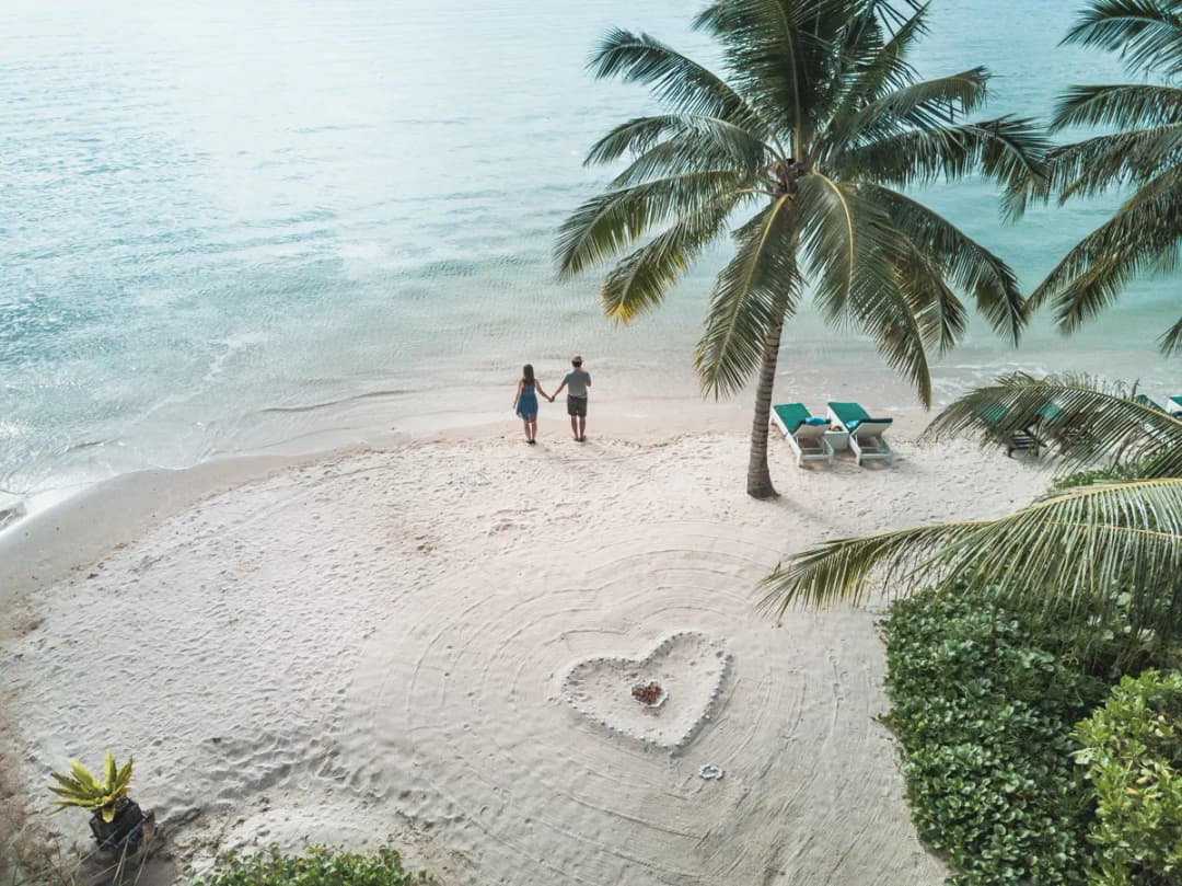 Najpiękniejsze plaże na Borneo - poznaj 8 popularnych miejsc na wakacje