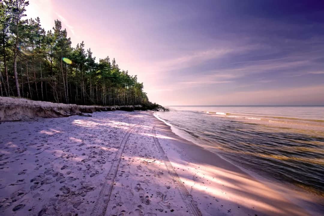 Nad Bałtyk z Bydgoszczy: Najszybsze trasy i miejsca na weekend