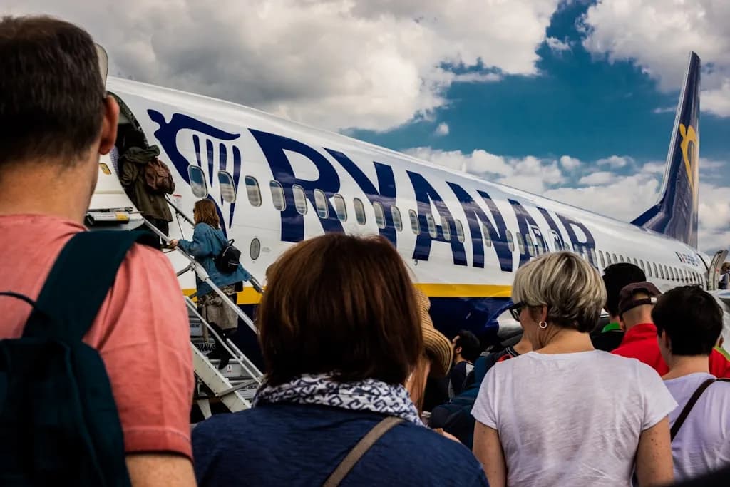 Bagaż rejestrowany Ryanair – wymiary, waga i pakowanie