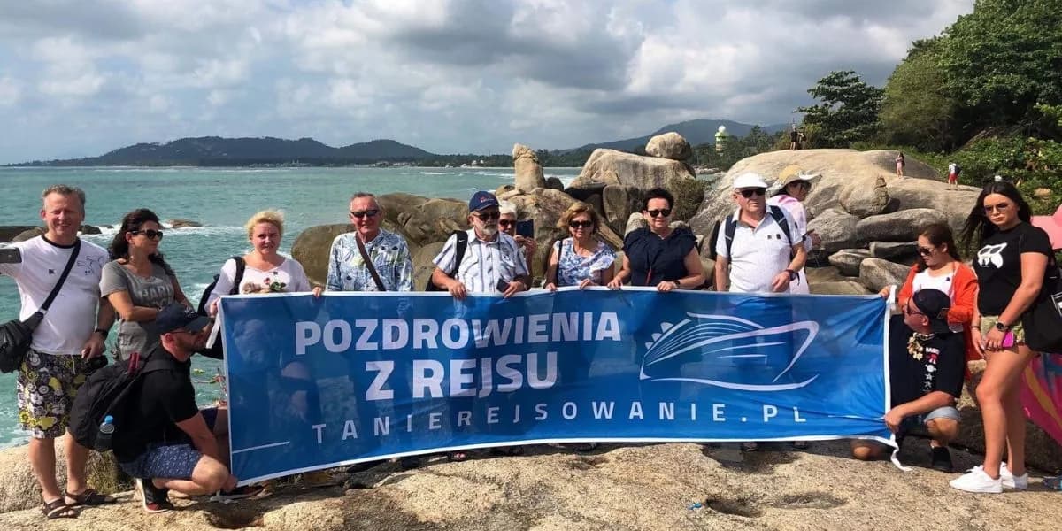 Rejsy z polskim pilotem: kompletny przegląd ofert i praktyczne informacje