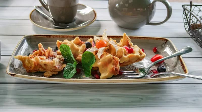 Co zjeść w Wilnie? Najlepsze restauracje i lokalne smaki, które musisz poznać