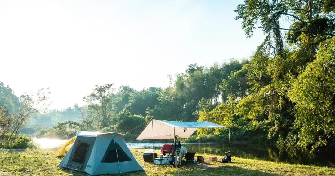 Gdzie pod namiot nad jezioro dolnośląskie – najlepsze miejsca na biwakowanie