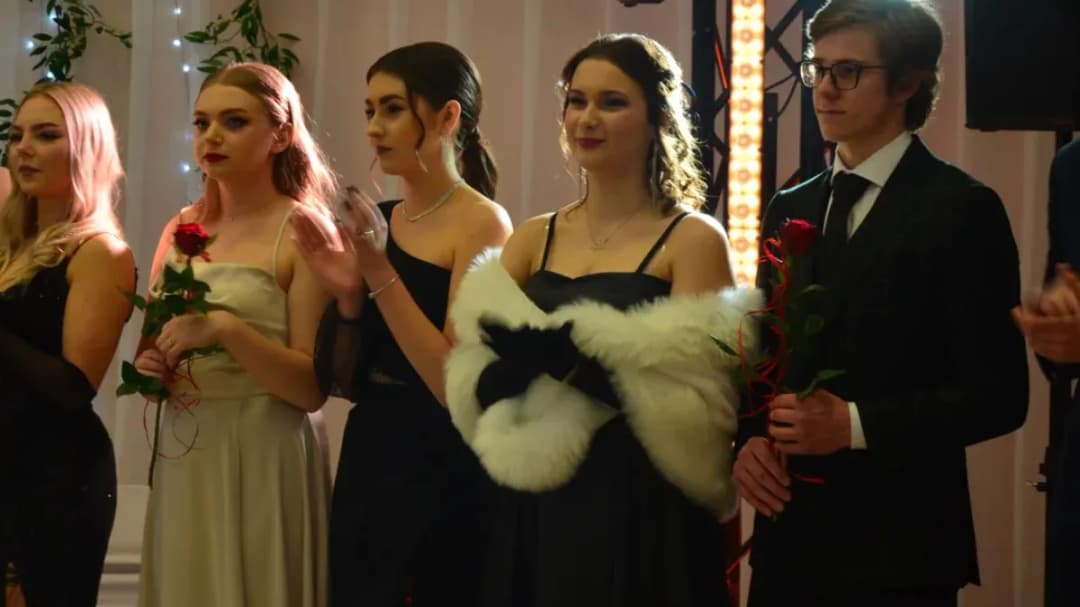 Bal maturalny w trendzie Gdańsk-Kłajpeda: Czy to nowa moda?