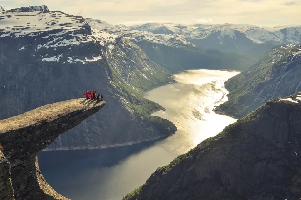 Najpiękniejsze widoki Norwegii: 10 zapierających dech punktów widokowych