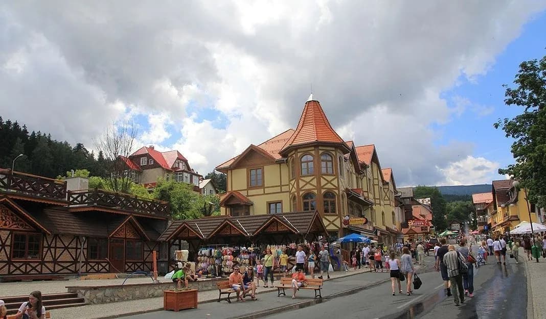 Co zjeść w Karpaczu? Odkryj najlepsze lokalne potrawy i restauracje