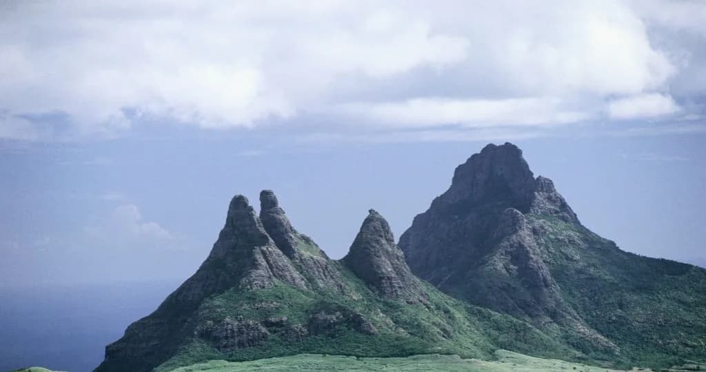 Gdzie leży Mauritius? Odkryj jego fascynującą lokalizację w Oceanie Indyjskim